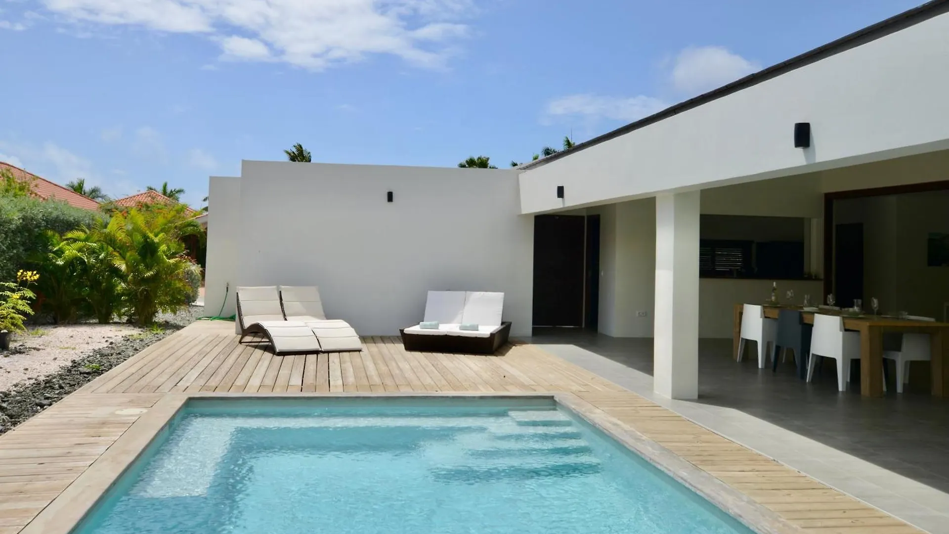 Villapark Flamboyan - Villa Alaia Willemstad